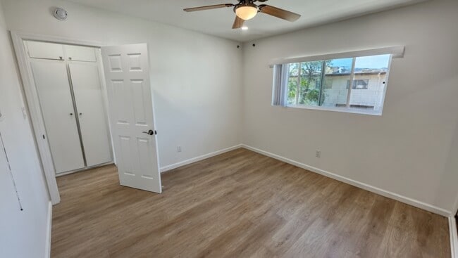 Photo - 323 E Chestnut St Unit 12