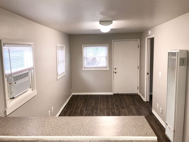 Building Photo - Kansas (Hendrick) QBO Billing Unit 4719 Rental