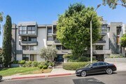 Photo - 1215 N Olive Dr Unit 208