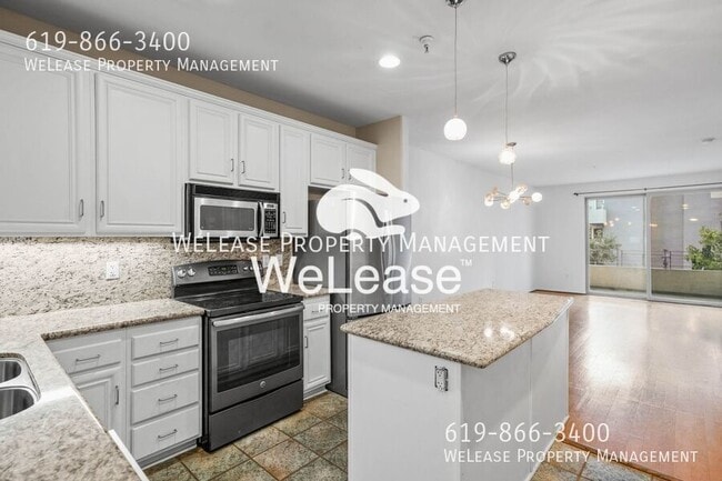 Photo - 235 Market St