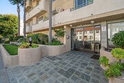 Photo - 1200 S Corning St Townhome