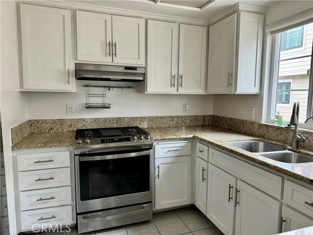 Photo - 883 Magnolia Ave