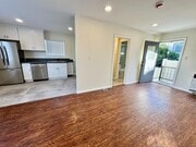 Photo - 821 Avenue A Ave Unit B