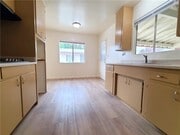 Photo - 11932 Bryant St