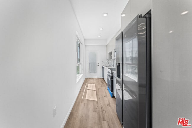 Photo - 3105 Bellevue Ave Unit 405