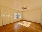 Photo - 428 1/2 North Kingsley Drive