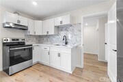 Photo - 523 W 12th St Unit 5