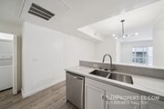 Photo - 2334 S Bentley Ave Apartment Unit 207