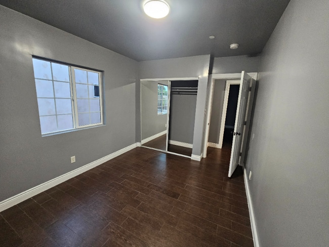 Photo - 2811 N Wilmington Ave