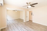 Photo - 2102 Mathews Ave Apartments Unit B
