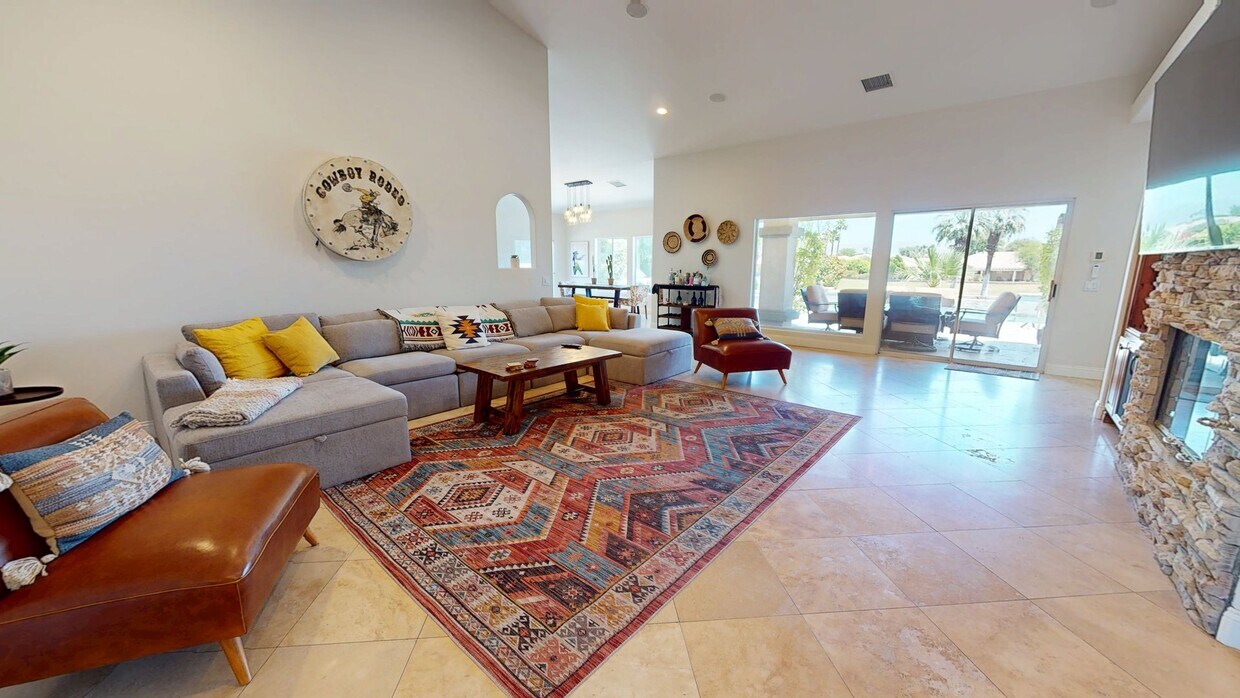 3D Tour - 45168 Coeur Dalene Dr