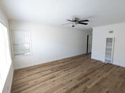 Photo - 1320 N Martel Ave Unit 7