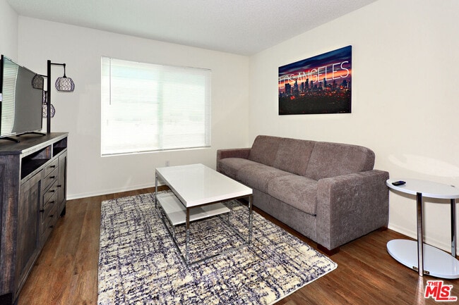 Photo - 3600 Bagley Ave Unit #204