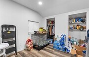 Bonus room - 855 W 29th St