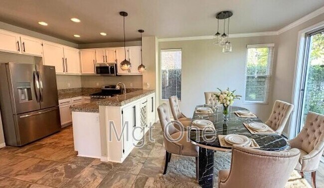 Photo - 4988 Copper Rd