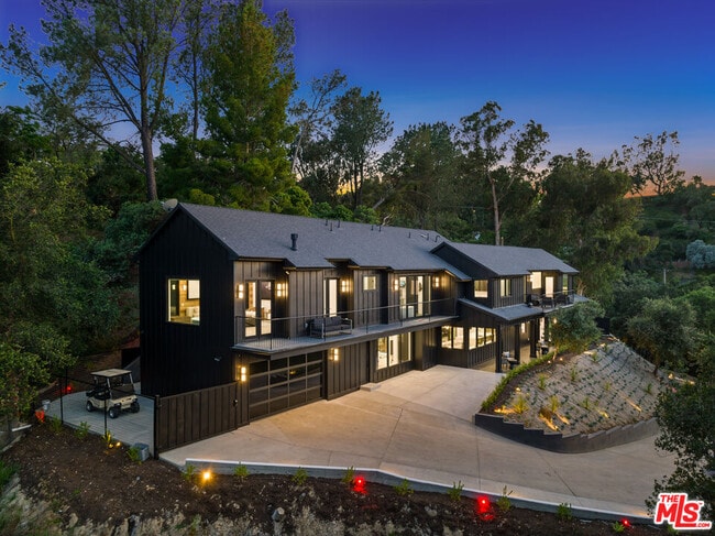 Photo - 3140 Coldwater Canyon Ave