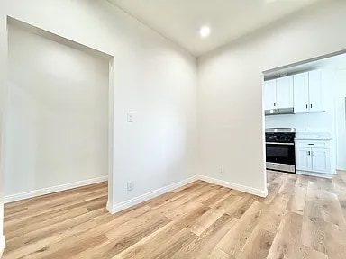 Photo - 1034 1/2 S Fairfax Ave Unit 1