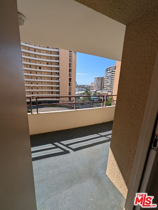 Photo - 4337 Marina City Dr Unit 543