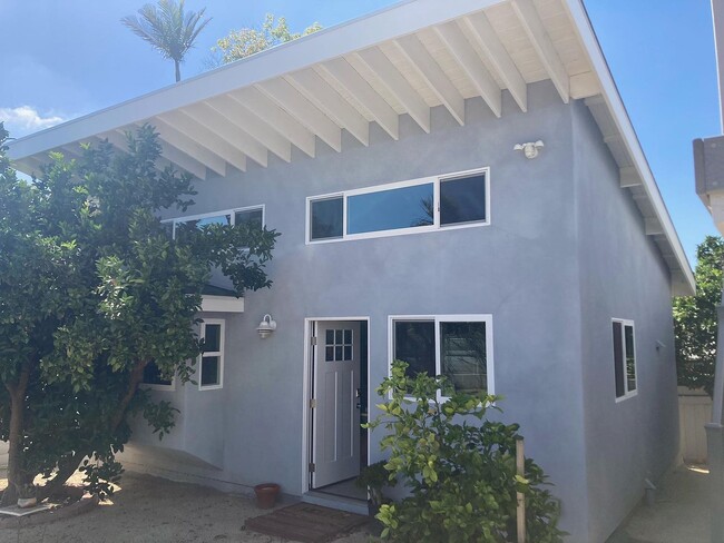 Photo - 2136 Deerpark Dr