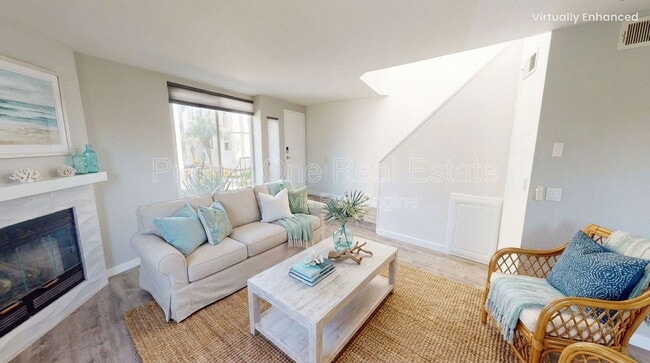 Photo - 4070 Riviera Dr