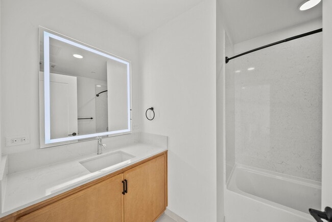 Photo - Alena on Haley