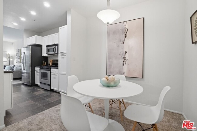 Photo - 6400 Crescent Prk E Unit 301