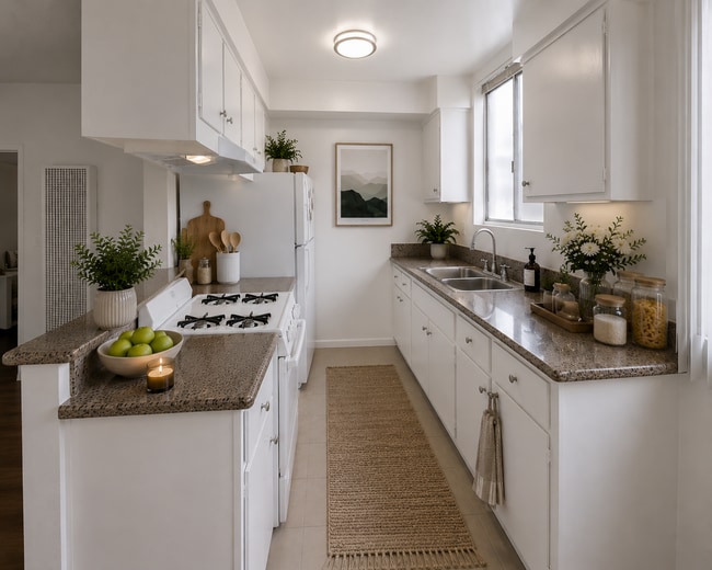 Photo - Harvard Apartments