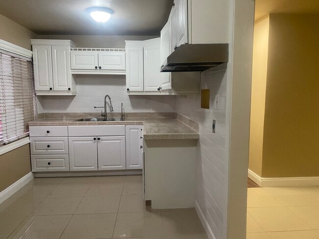 Kitchen - 22317 E Avenue O