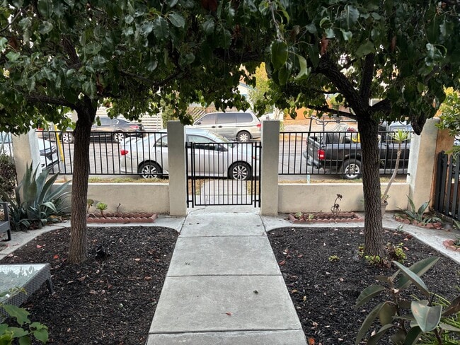 Photo - 4248 41st St