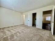 Photo - 471 Ballentyne St #49- Large upper 2 bed 2... House