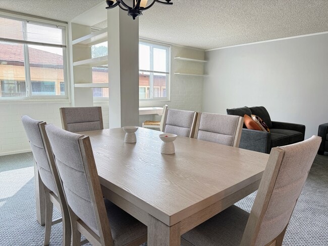 Photo - 540 Kelton Ave Unit 204