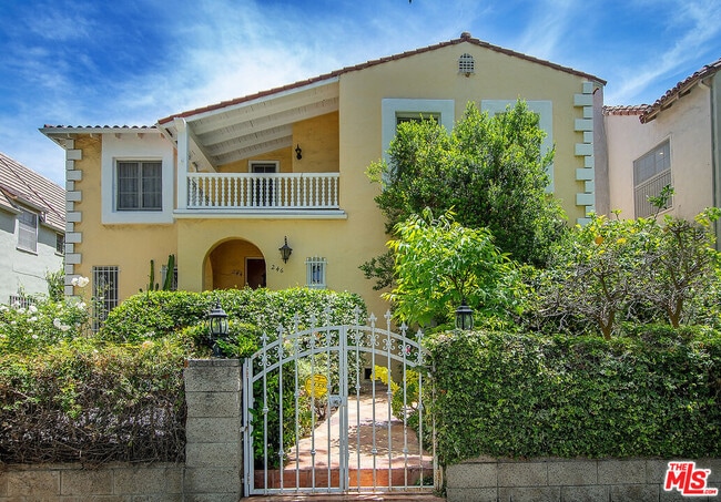 Photo - 244 S Mansfield Ave Condo