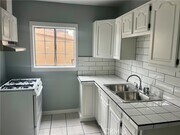 Photo - 837 S Philadelphia St Townhome
