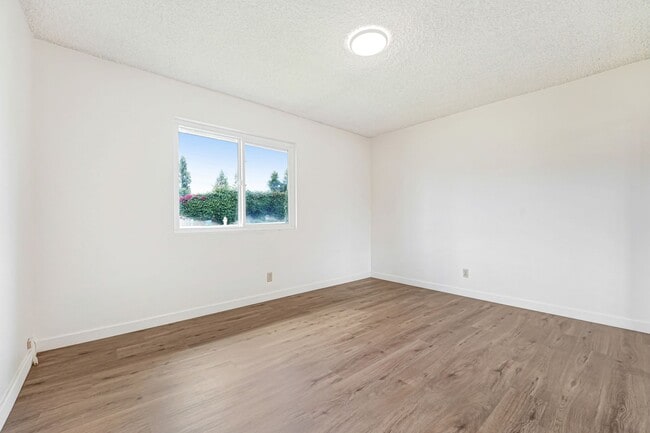 Photo - 913 Clay Ct Unit 913 Clay Ct A
