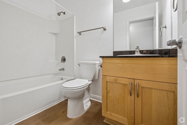 2BR, 2BA - 950SF - Bathroom 1 of 2 - Highland Pinetree Apartments