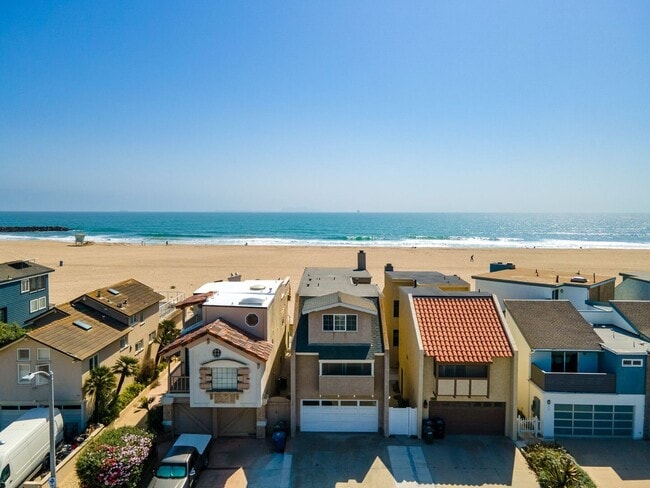 Photo - 5 Bedroom + 4 Bathroom Home | Ocean Opulence | Furnished Monthly Rental