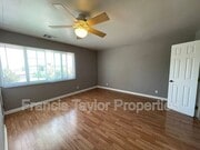 Photo - 301 S Upas St House