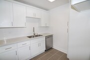 Photo - JG-2425 E. 5th Apartment Unit JG-5th St #7