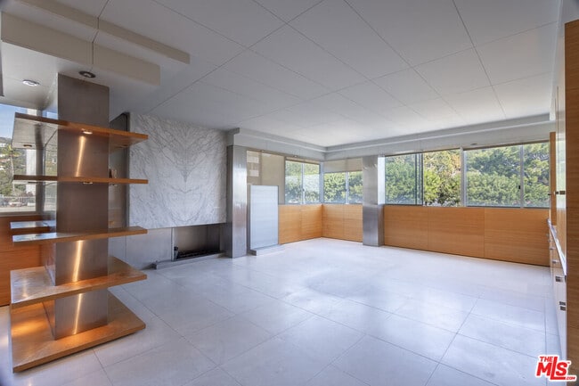 Photo - 17366 Sunset Blvd Unit 302