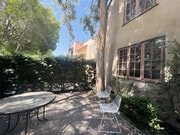 Photo - 618 1/2 N Beachwood Dr Apartments