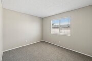 2BR, 2BA - 886SF - Primary Bedroom - Oro Apartments