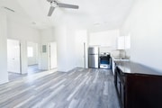 Photo - 207 W Cypress Ave