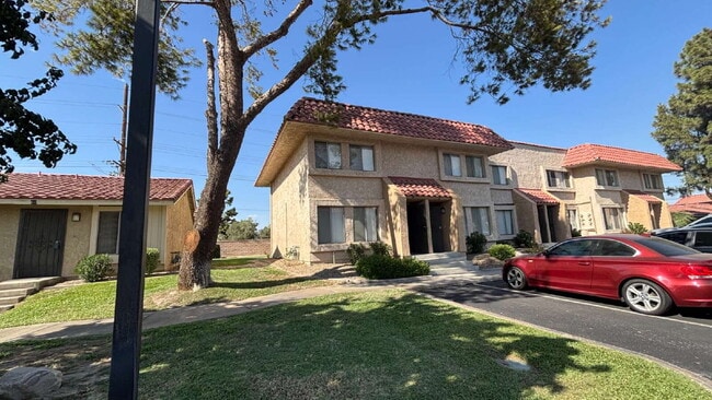 2-Story, 2-Bedroom Condo For Rent in Indo ... - 2-Story, 2-Bedroom Condo For Rent in Indo
... Unit #61 Abbot