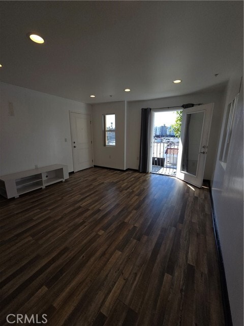 Photo - 14537 Archwood St Unit 301