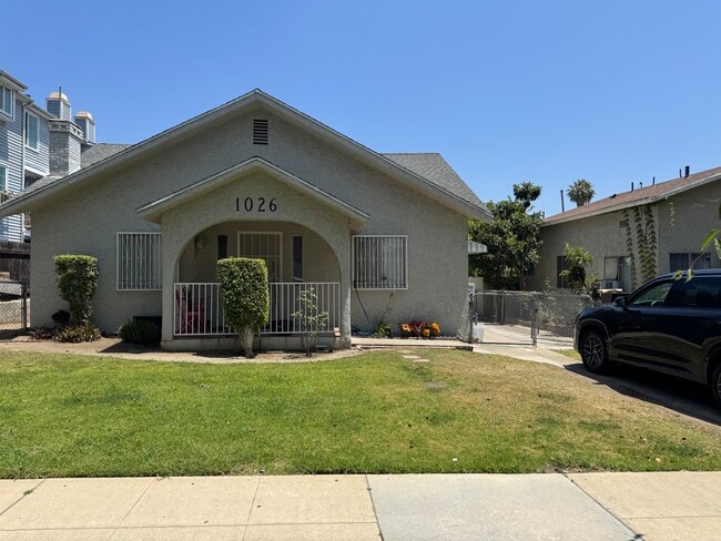 Street Front Bldg - 1026 Ruberta Ave Unit B