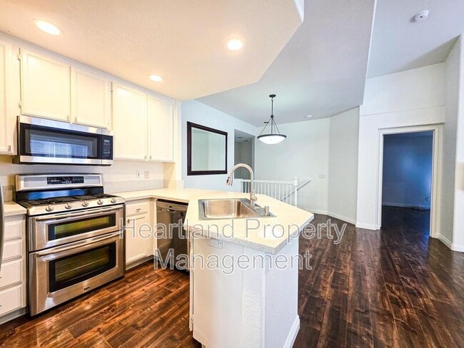 Photo - 11847 Spruce Run Dr Unit #A