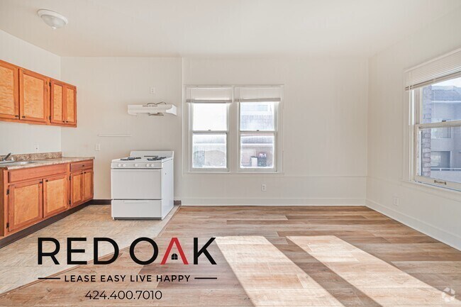 Building Photo - 537 S Kenmore Ave Unit 206 Rental