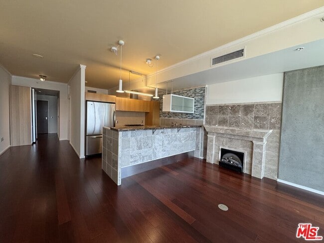 Photo - 1155 S Grand Ave Unit 910