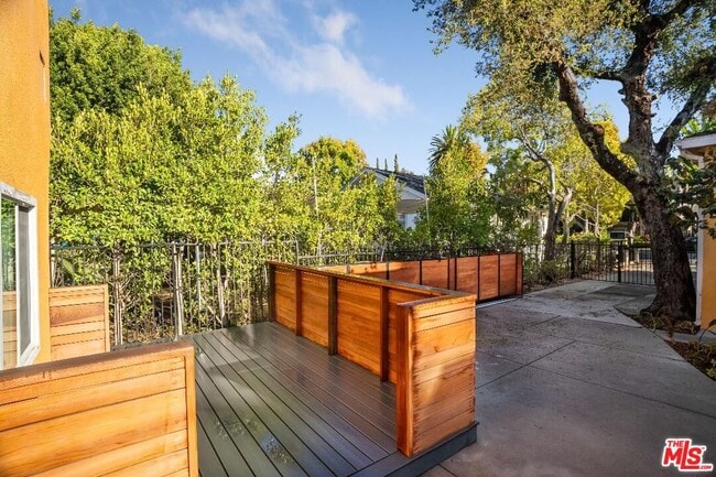 Photo - 1844 18th St Unit E