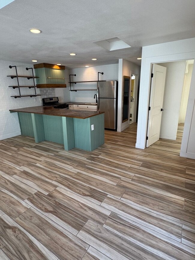 Photo - Cozy Carson Back House with Skylights & Washer/Dryer Unit 2674 Washington St